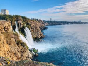 Read more about the article Loty do Południowej Turcji za 388 złotych z Warszawy!